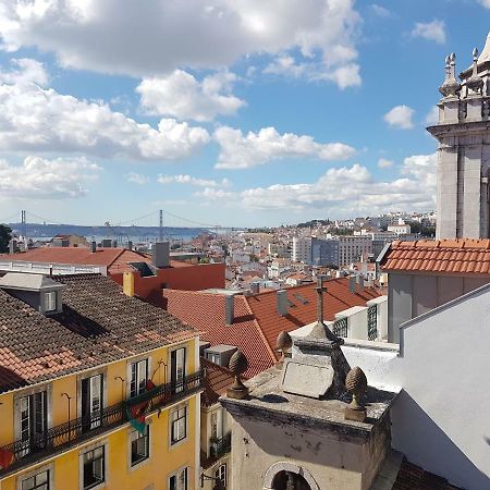 Perfectly Located Apartment In Santa Catarina - Bairro Alto Lissabon Buitenkant foto